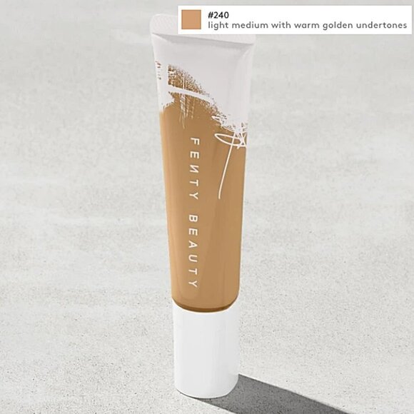 FENTY X Rihanna Pro Filtr Hydrating Longwear Foundation - Picture 8 of 16